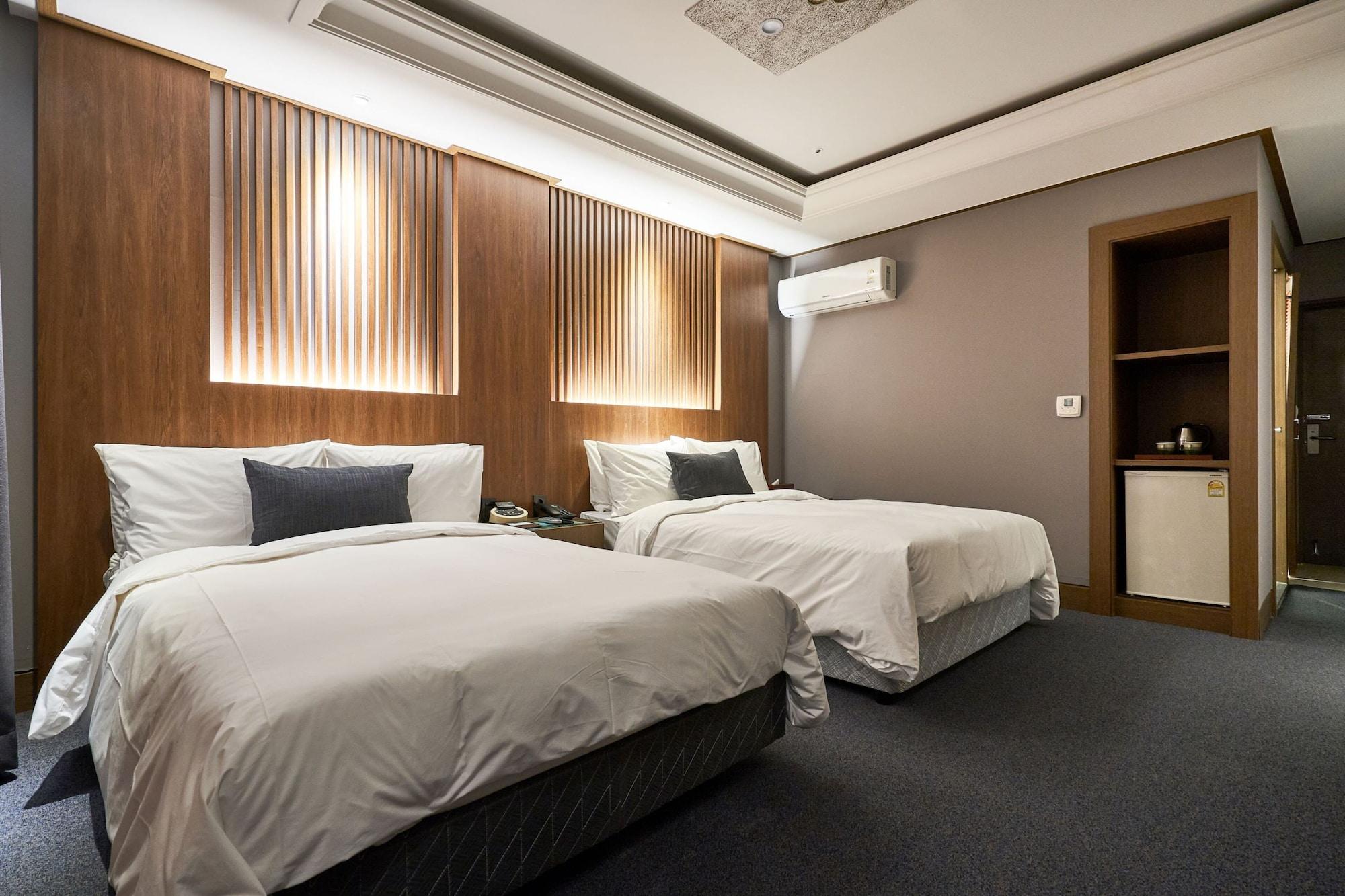 The Koryo Hotel Bucheon Esterno foto