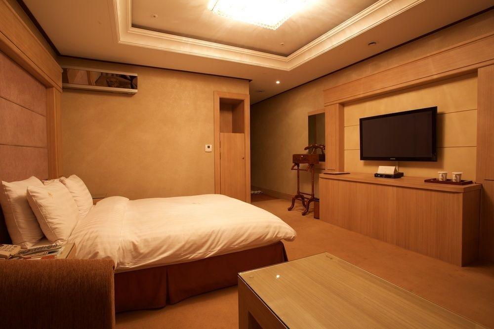 The Koryo Hotel Bucheon Esterno foto