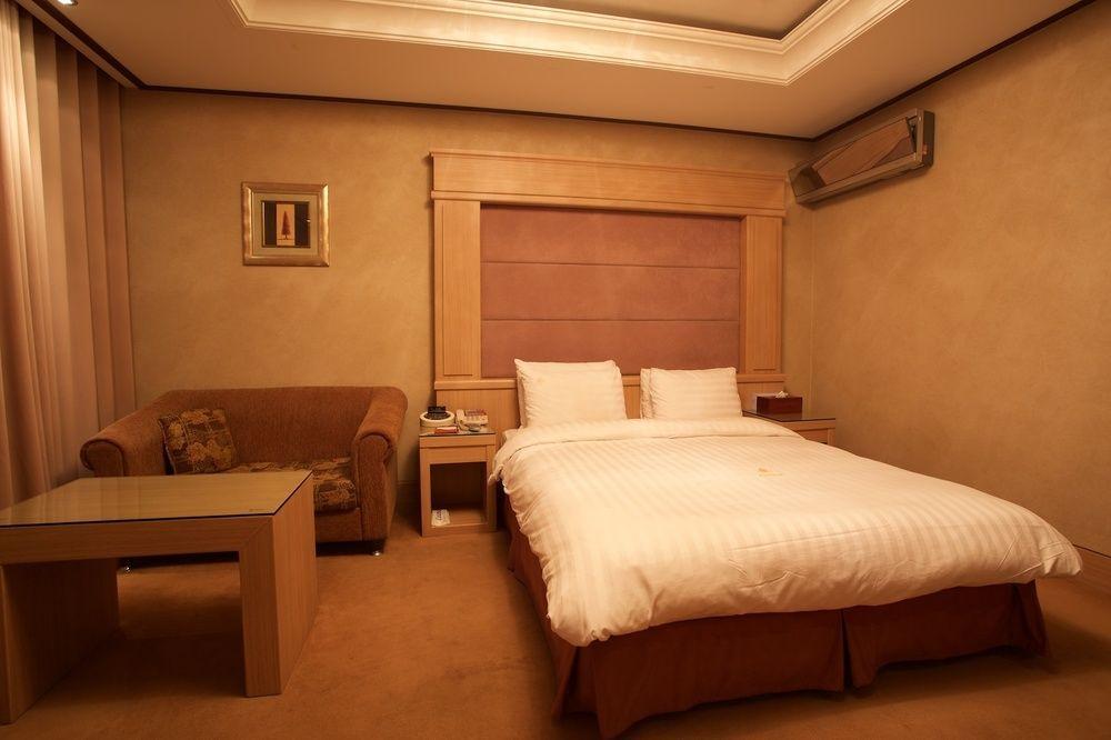 The Koryo Hotel Bucheon Esterno foto